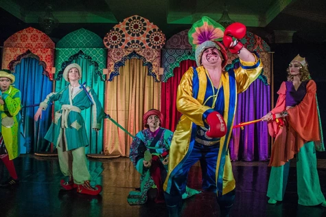 Играем Маленького Мука