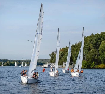 Music Race: Гонки без границ. I этап