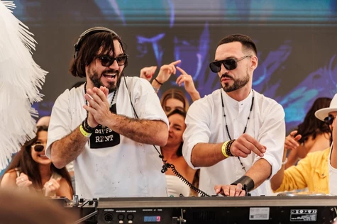 Dobrov & Gar1sson (all night long)