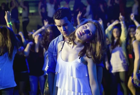 К/Ф "Три метра над уровнем неба"